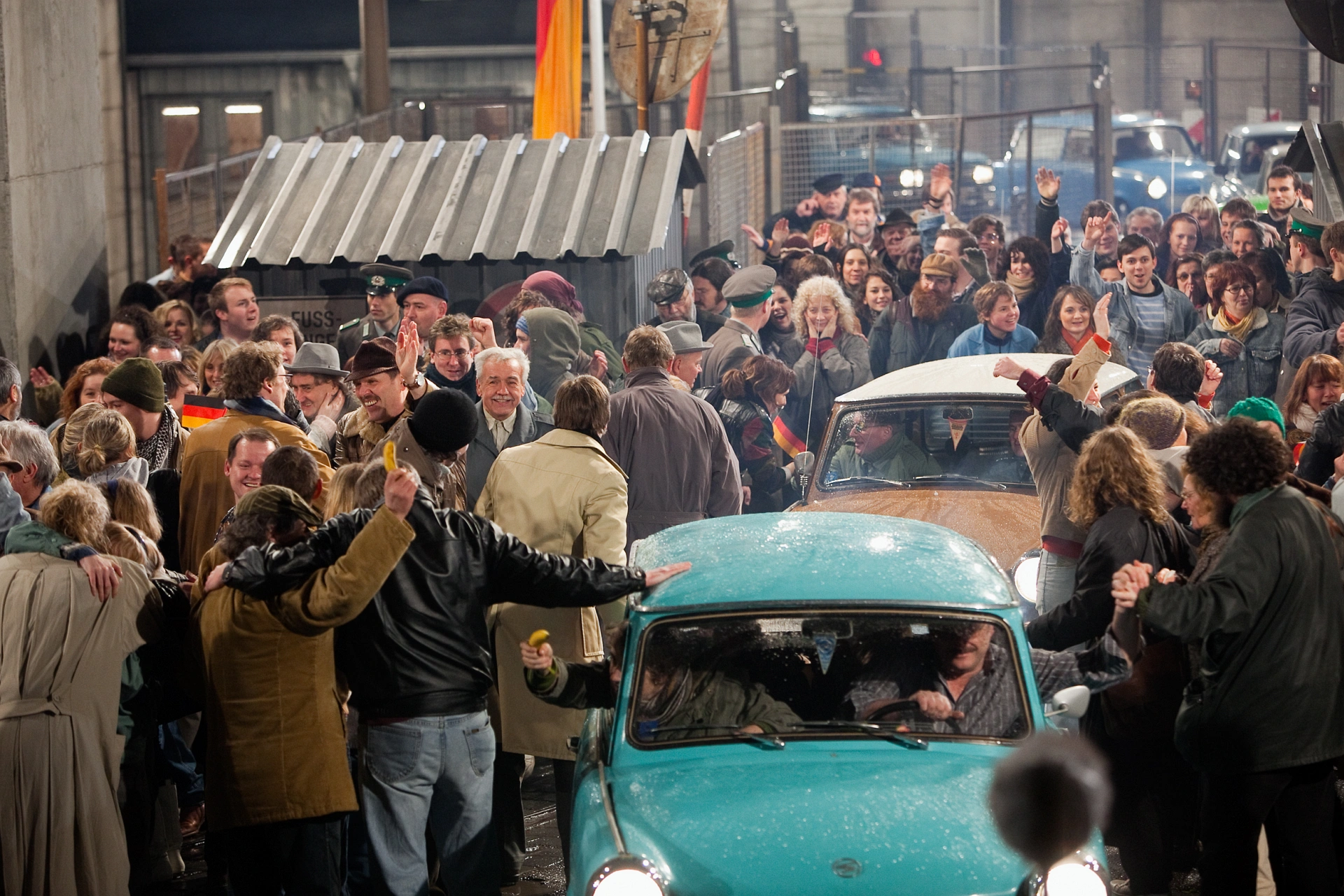 Tradewind-Pictures - Liebe Mauer - 02