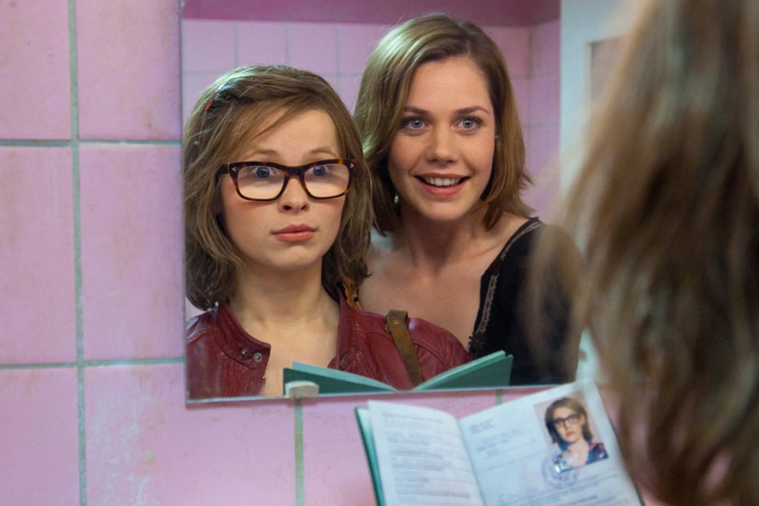 Tradewind-Pictures - Liebe Mauer - 05